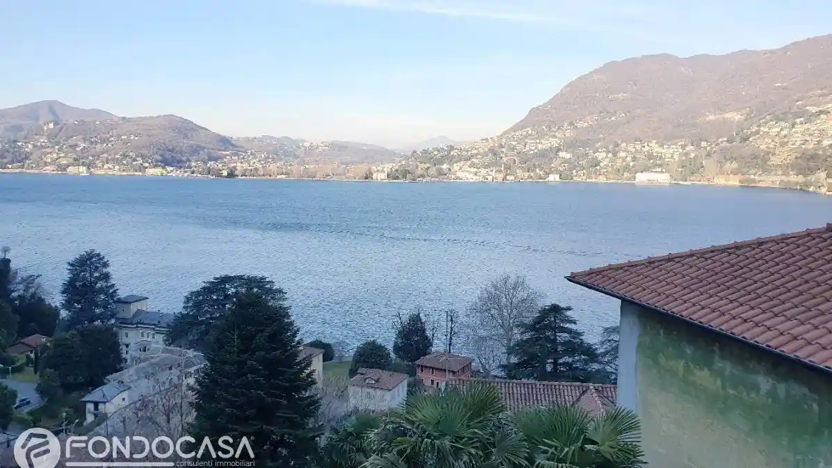 Appartamento in vendita a Blevio