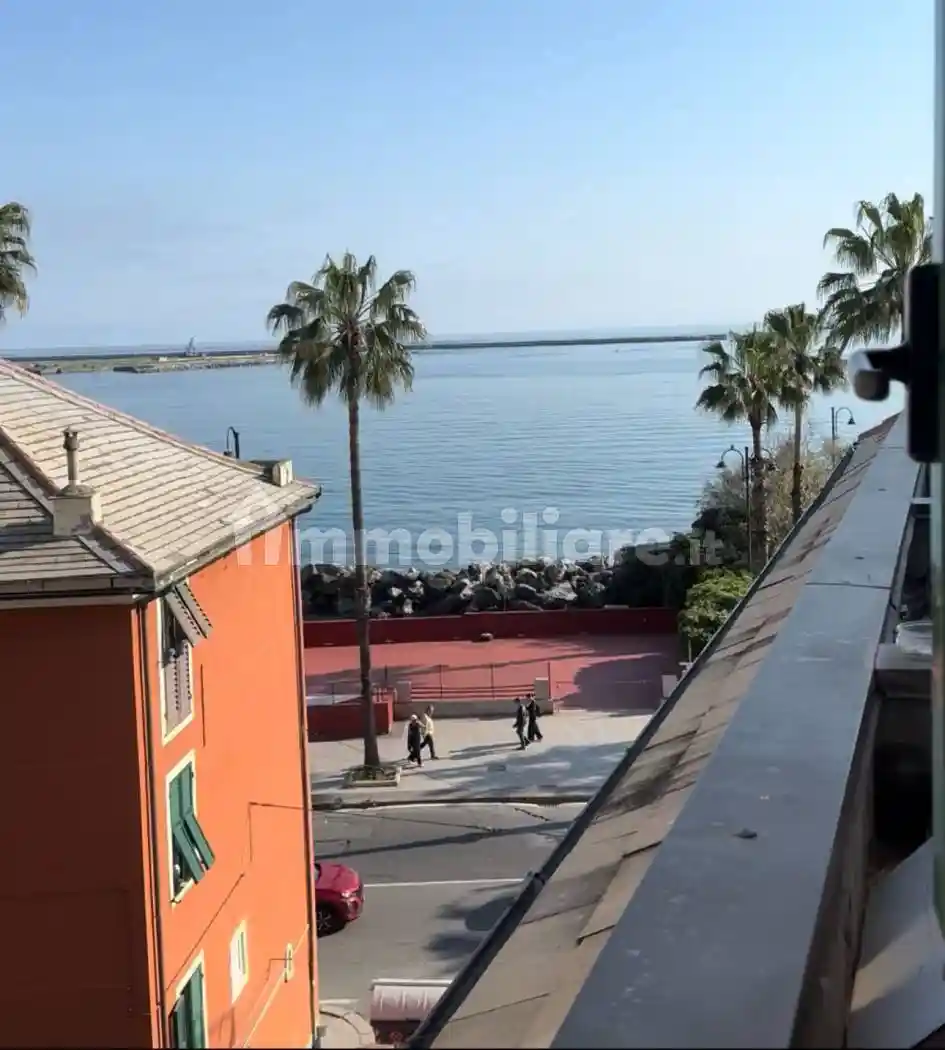 Appartamento in vendita a Genova