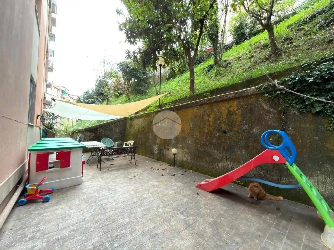 Appartamento in vendita a Genova