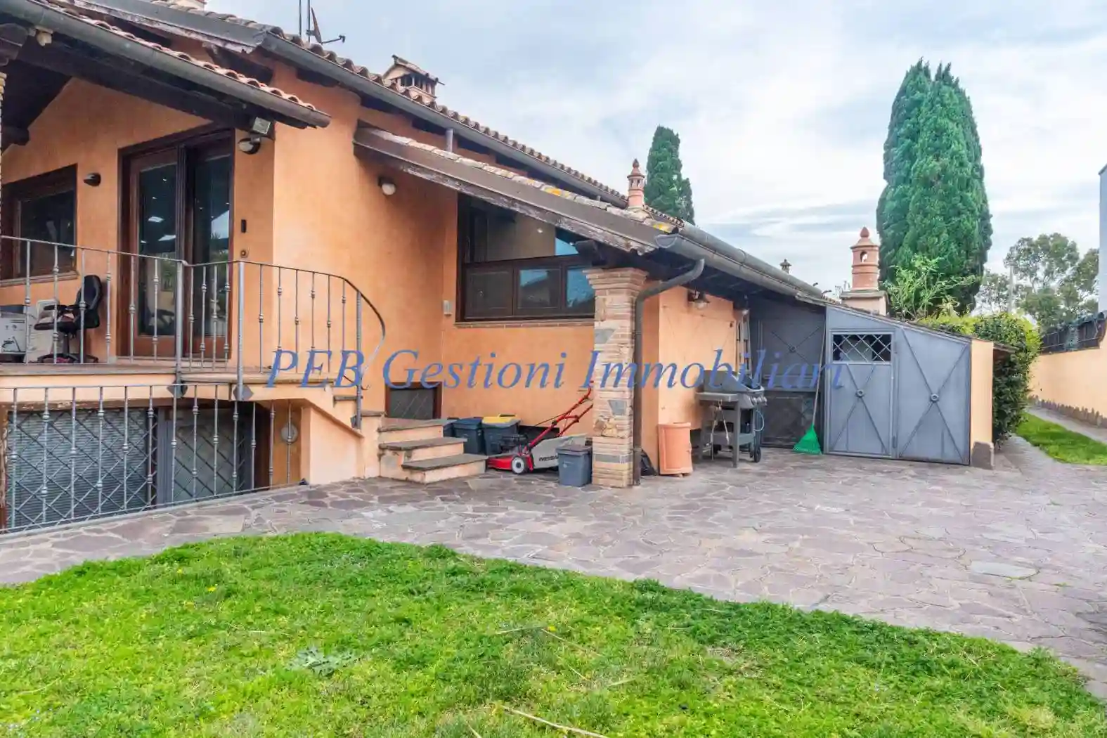 Villa - foto 2