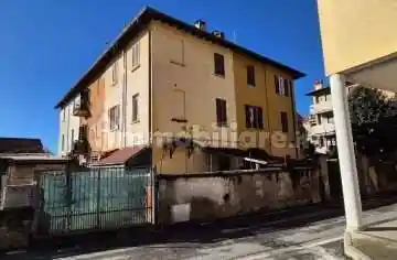 Appartamento in vendita a Bernareggio