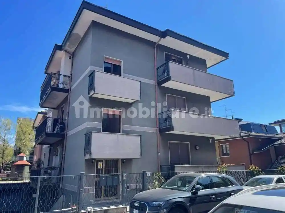 Appartamento in vendita a Opera