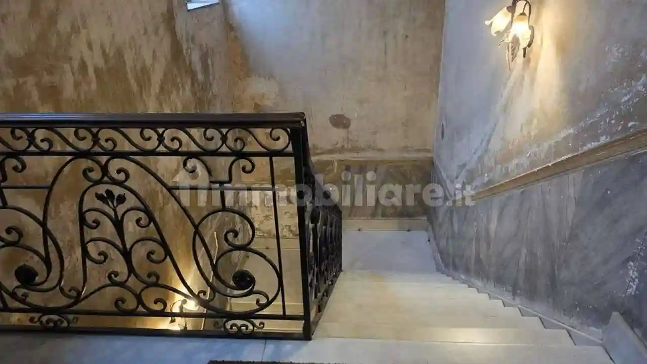 Palazzo - Edificio - foto 4