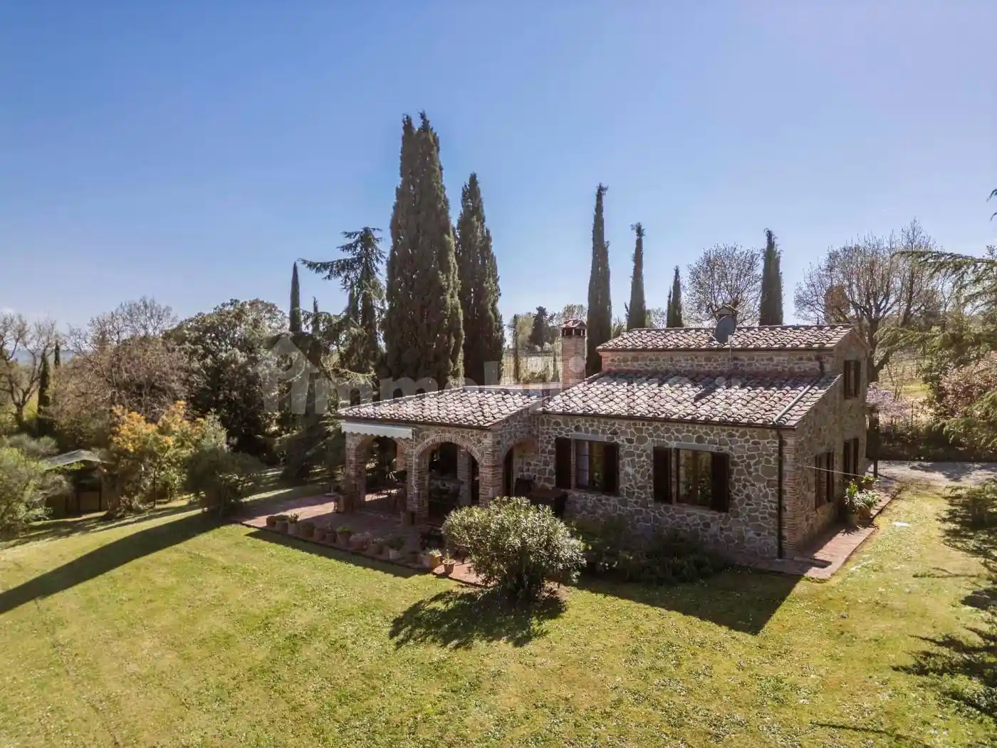 Villa in vendita a Sinalunga