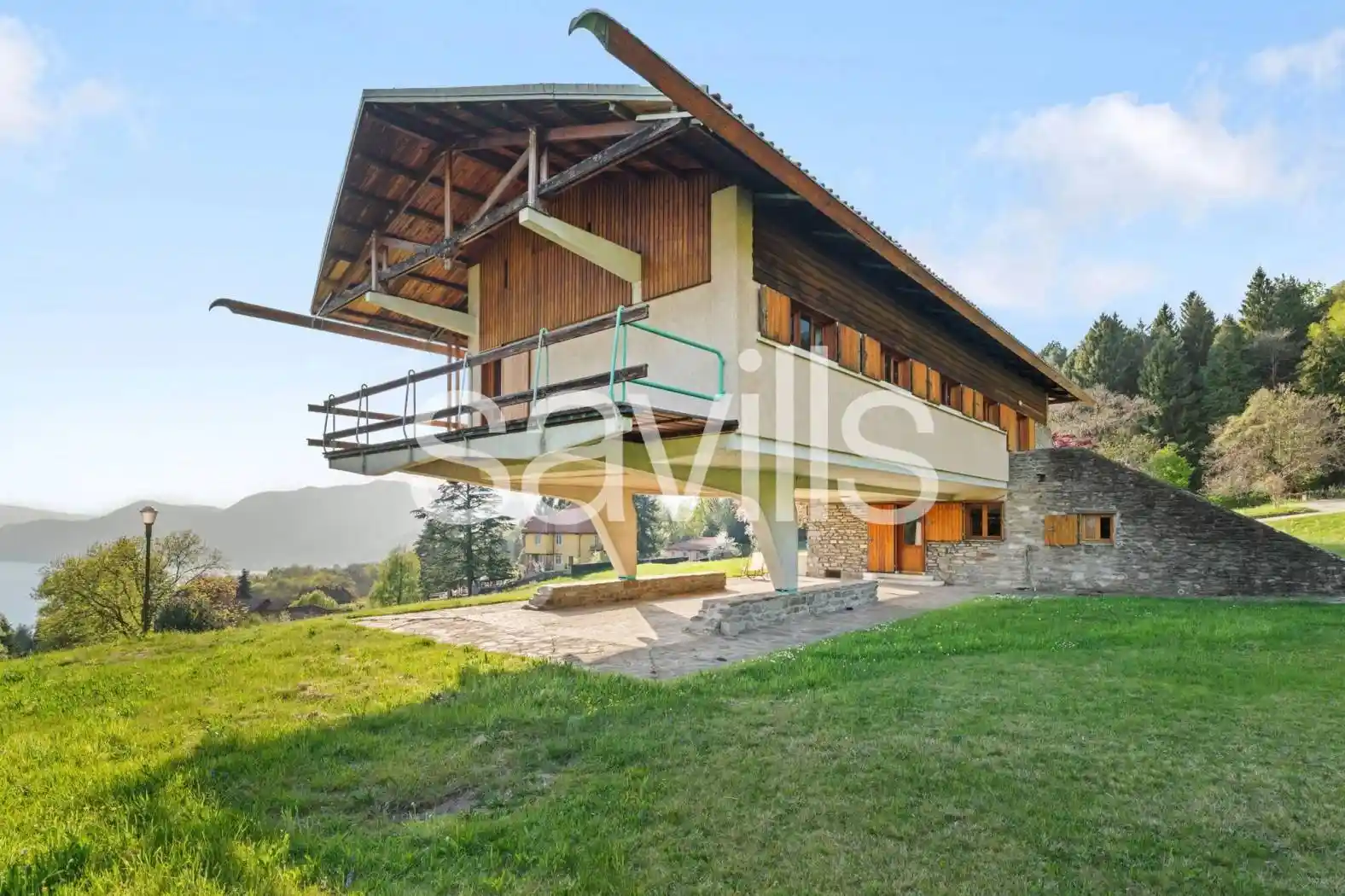 Villa in vendita a Agra