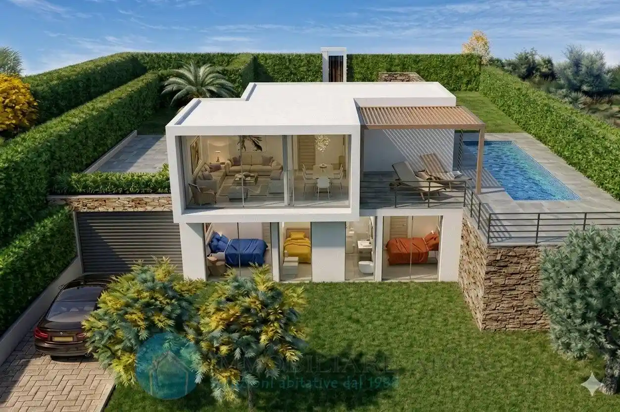 Villa in vendita a Varazze