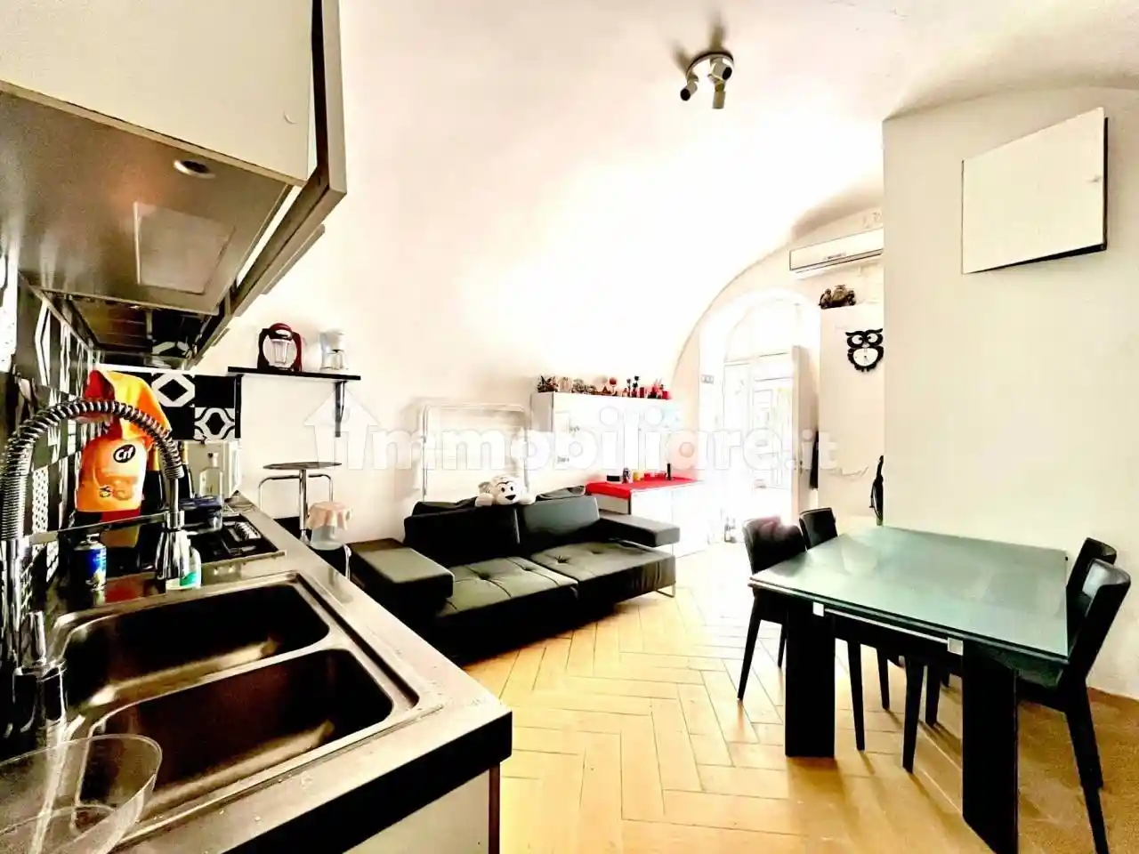 Appartamento in vendita a Napoli