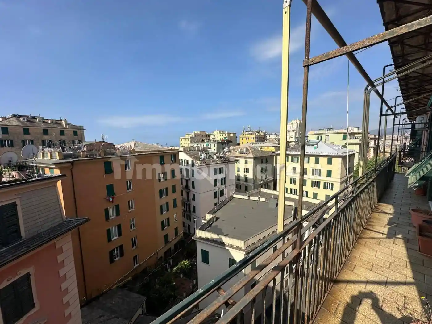 Appartamento in vendita a Genova