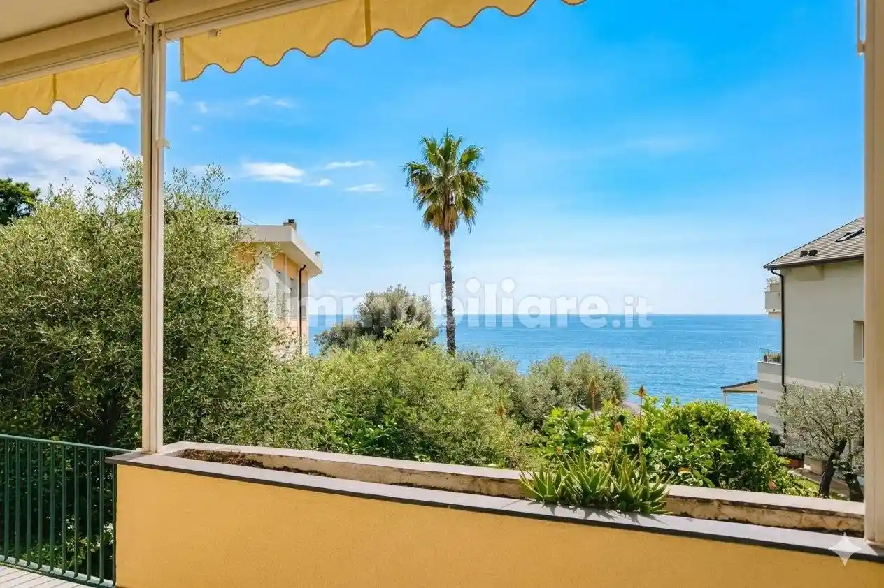 Appartamento in affitto a Bogliasco
