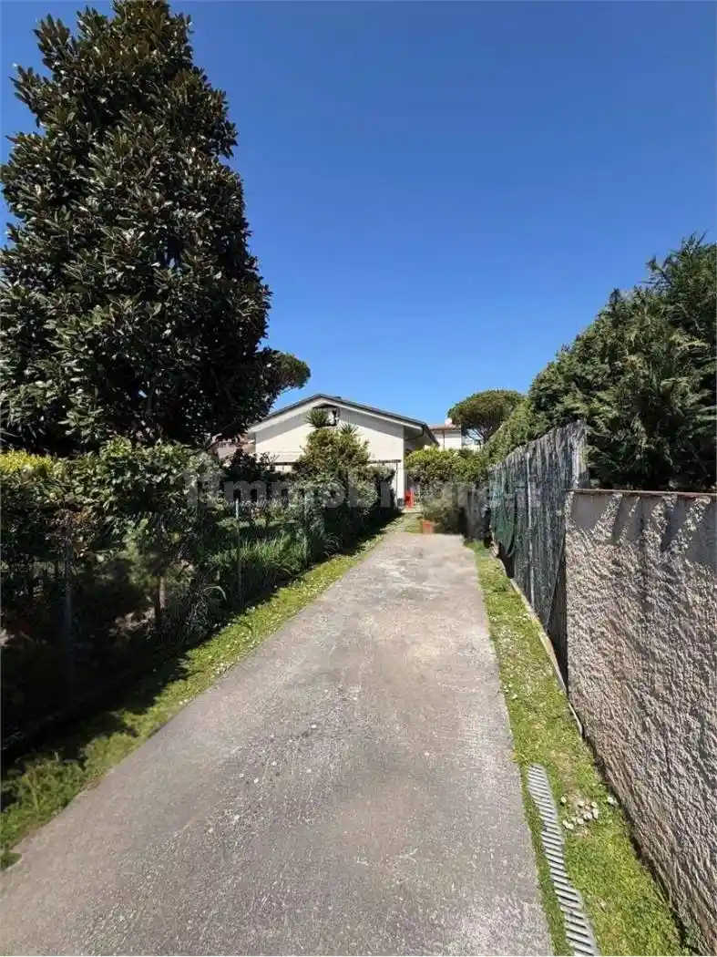 Villa in vendita a Forte dei Marmi