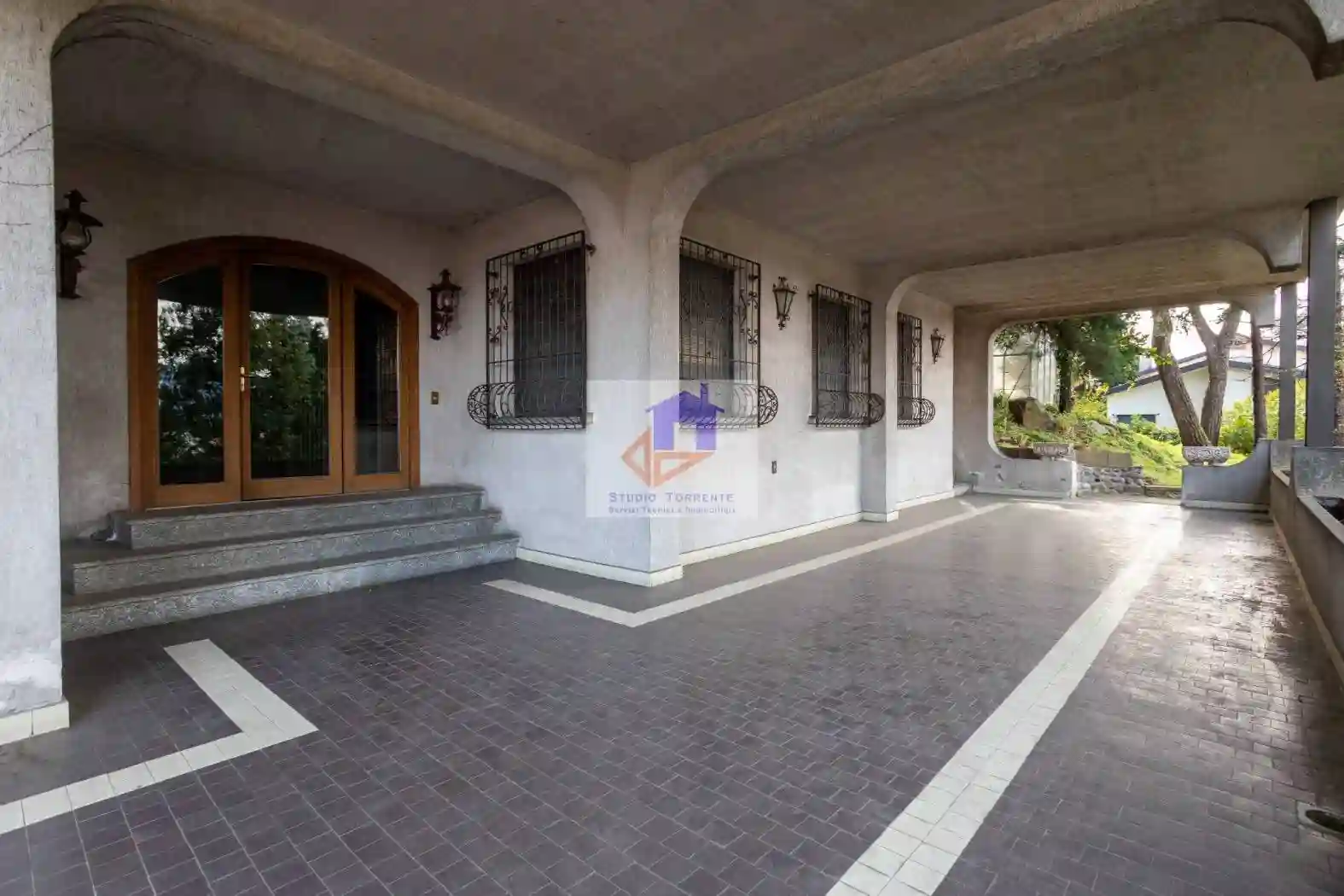 Villa - foto 2