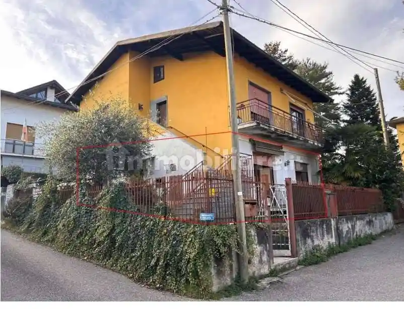 Appartamento in vendita a Arsago Seprio