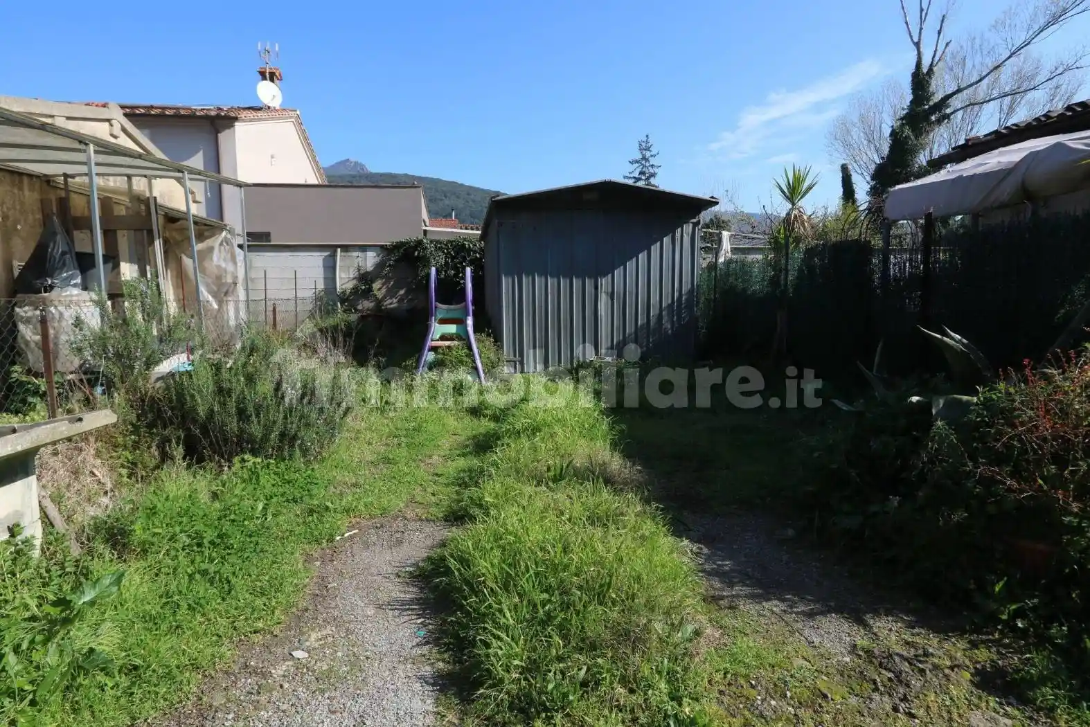Casa indipendente in vendita a Cascina