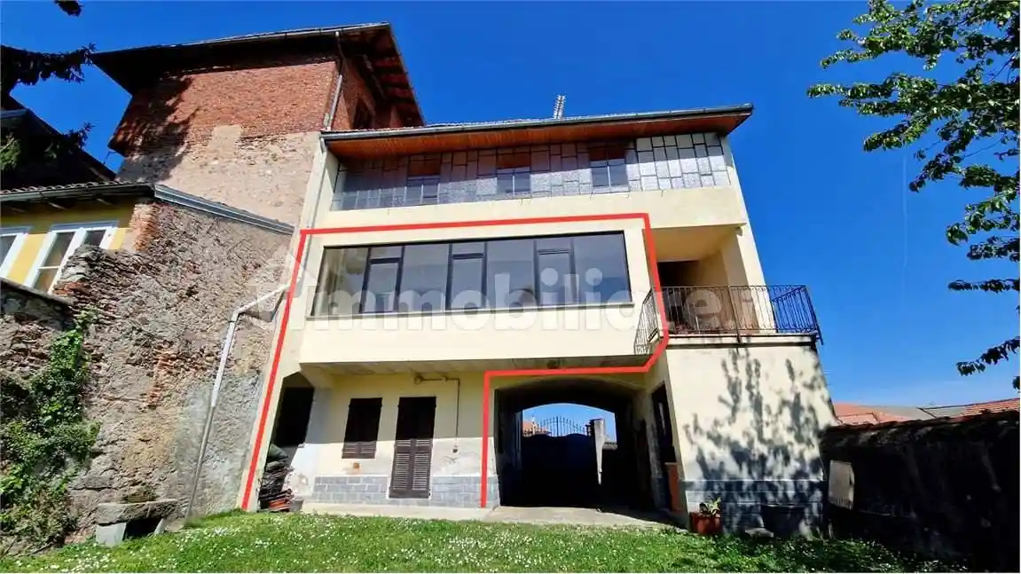 Appartamento in vendita a Maggiora