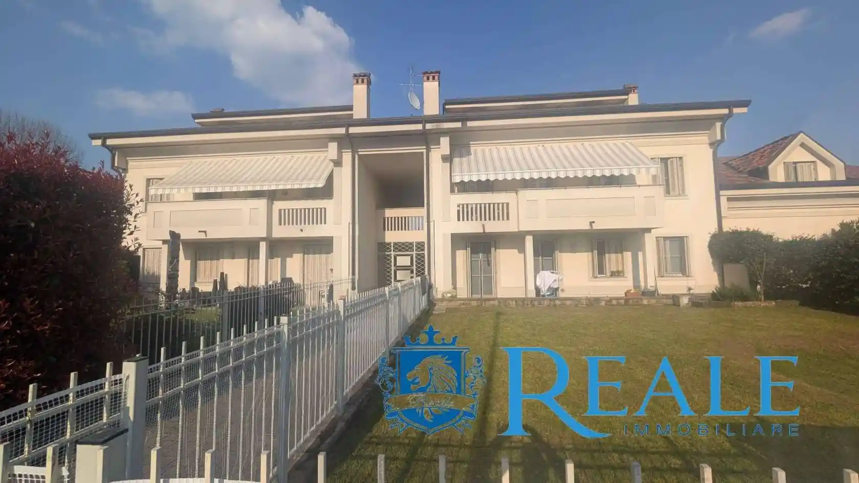 Appartamento in vendita a Vanzago