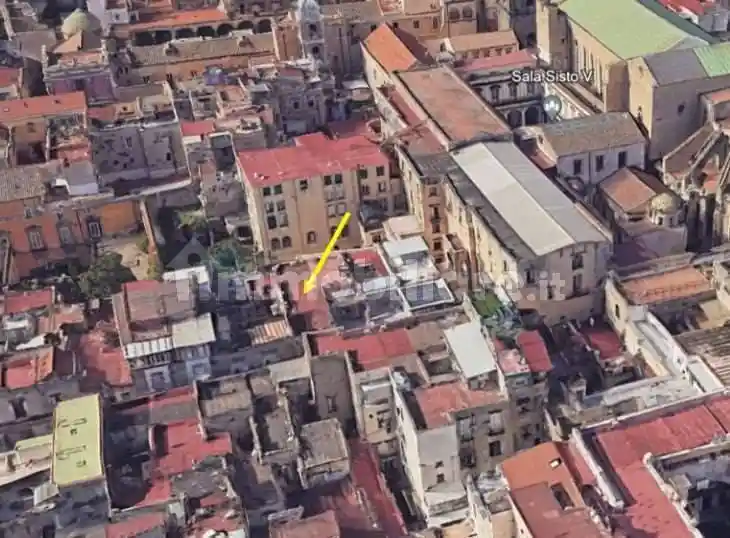 Appartamento in vendita a Napoli