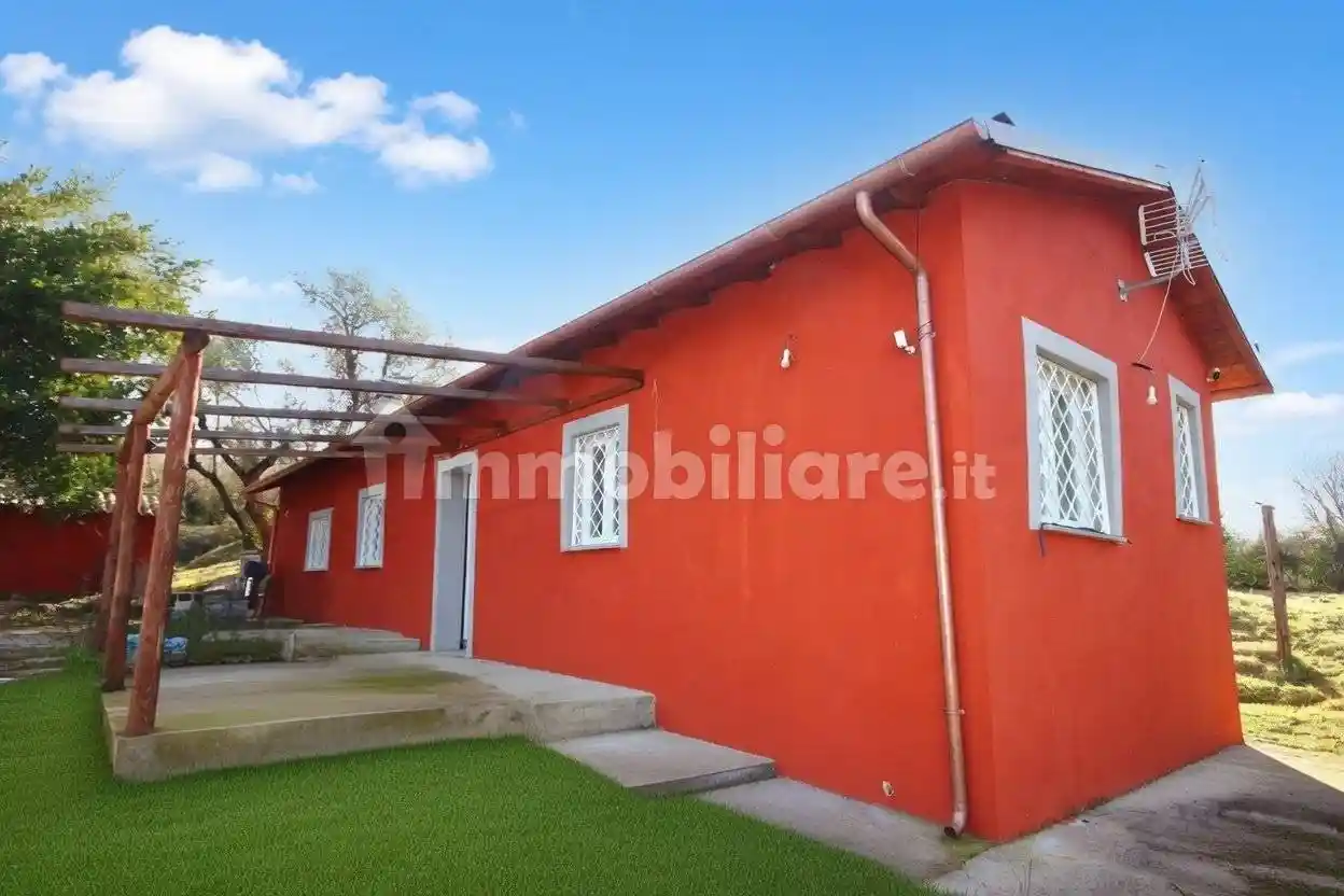 Villa in vendita a Soriano nel Cimino