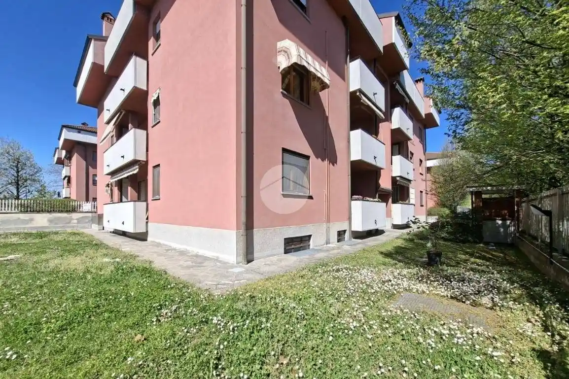 Appartamento in vendita a Vittuone