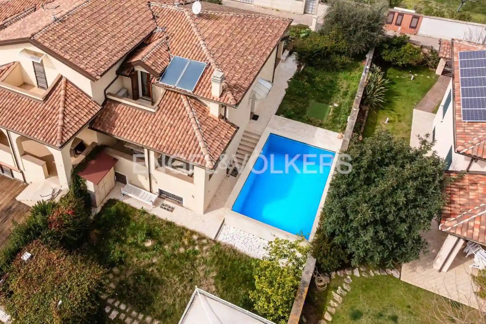 Villa - foto 2