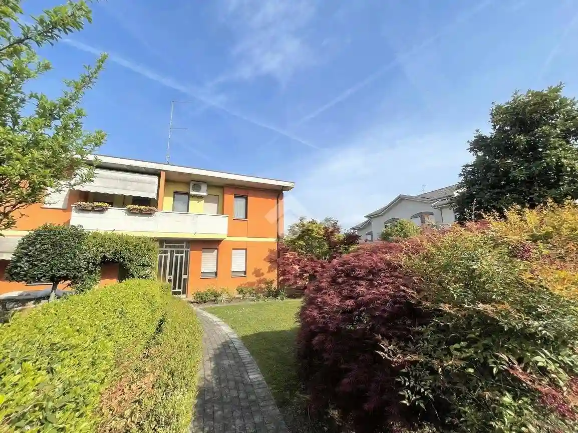 Villetta a schiera - foto 2