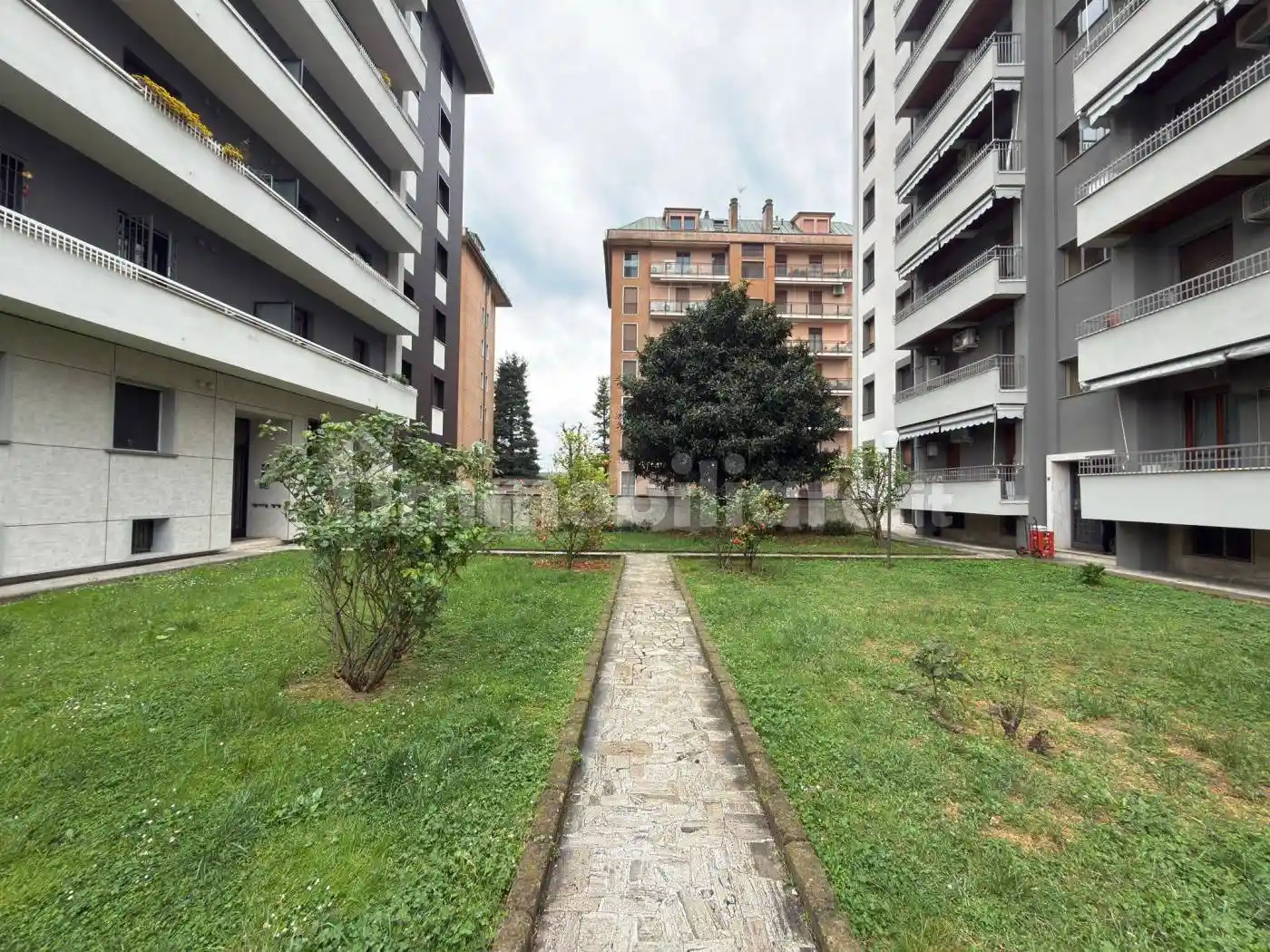 Appartamento in vendita a Melegnano