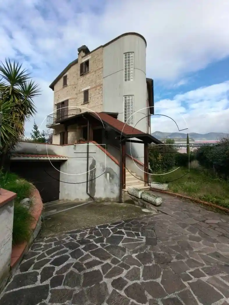 Villa in vendita a Terni