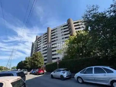 Appartamento in vendita a Cologno Monzese