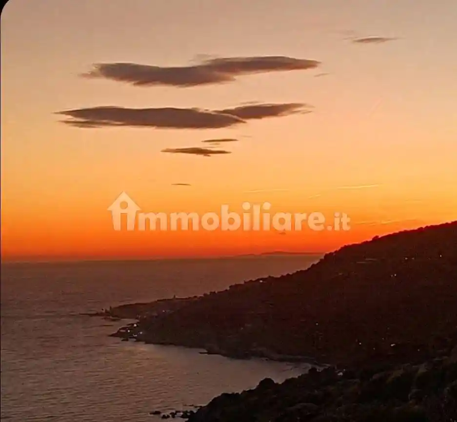 Casa indipendente in vendita a Sanremo