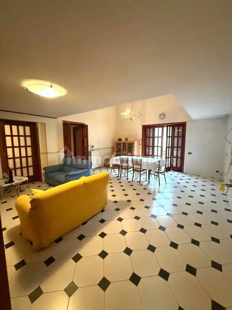 Appartamento in vendita a Casoria