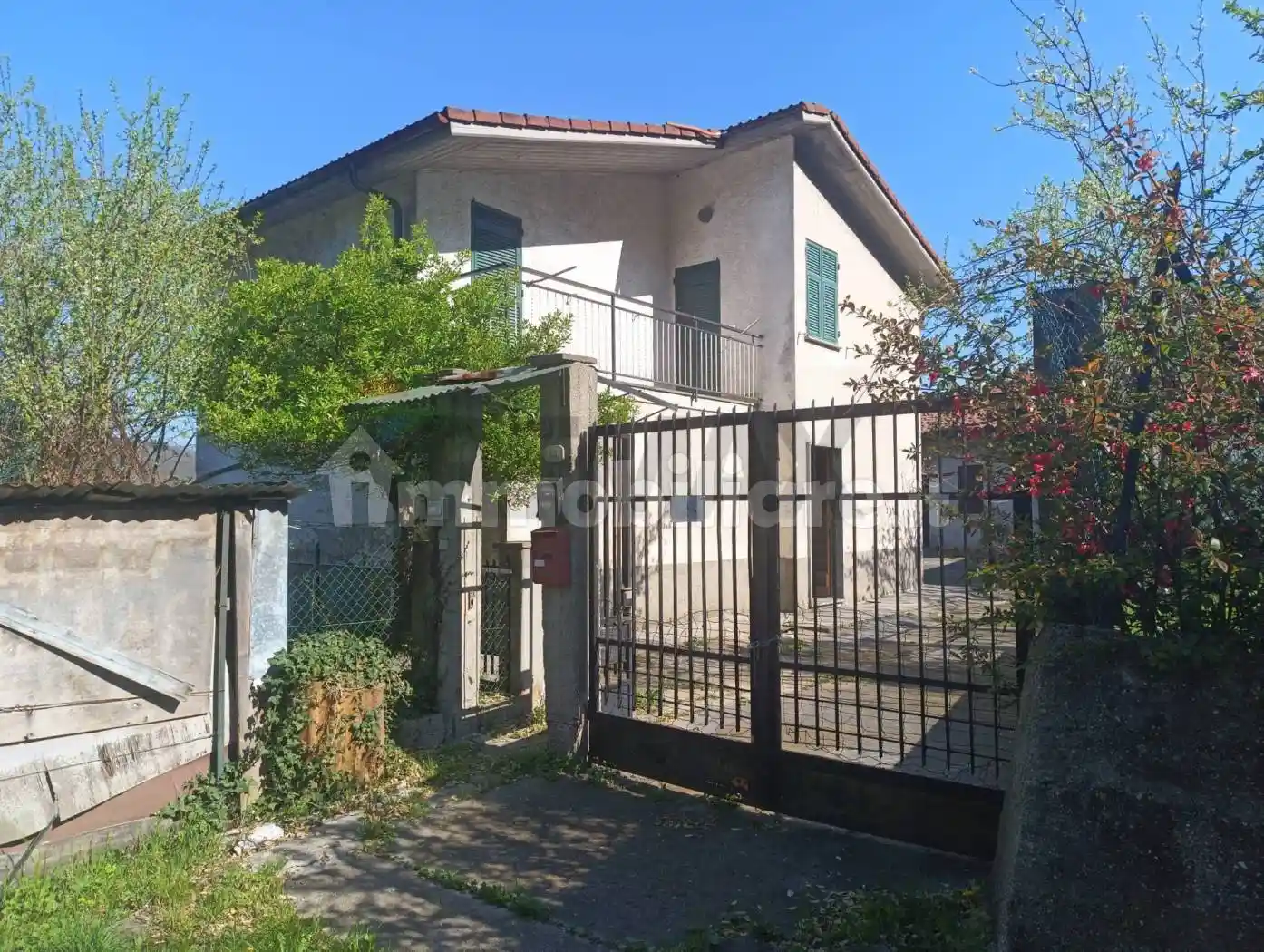 Casa indipendente in vendita a Cairo Montenotte