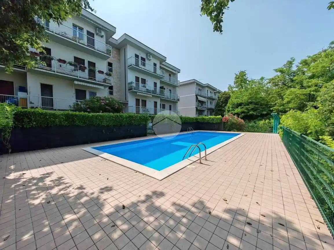 Appartamento in vendita a Castelnuovo del Garda