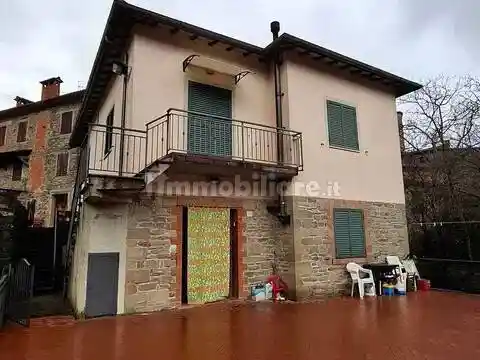 Villa in vendita a Castel Focognano