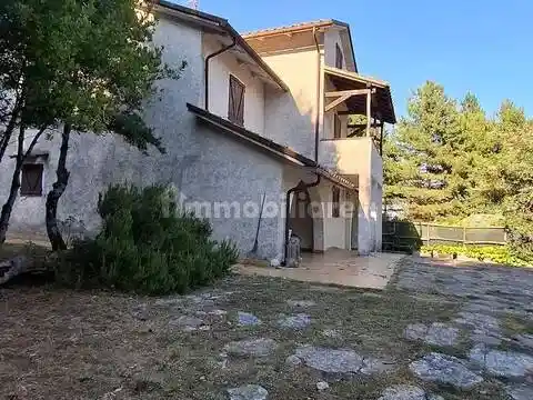Villa in vendita a Talla