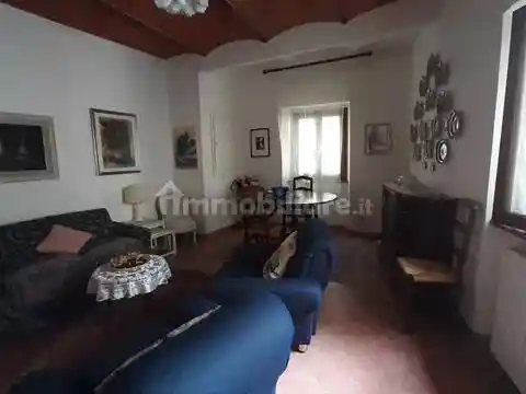 Appartamento in vendita a Talla