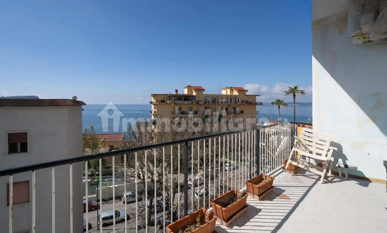 Appartamento in vendita a Napoli