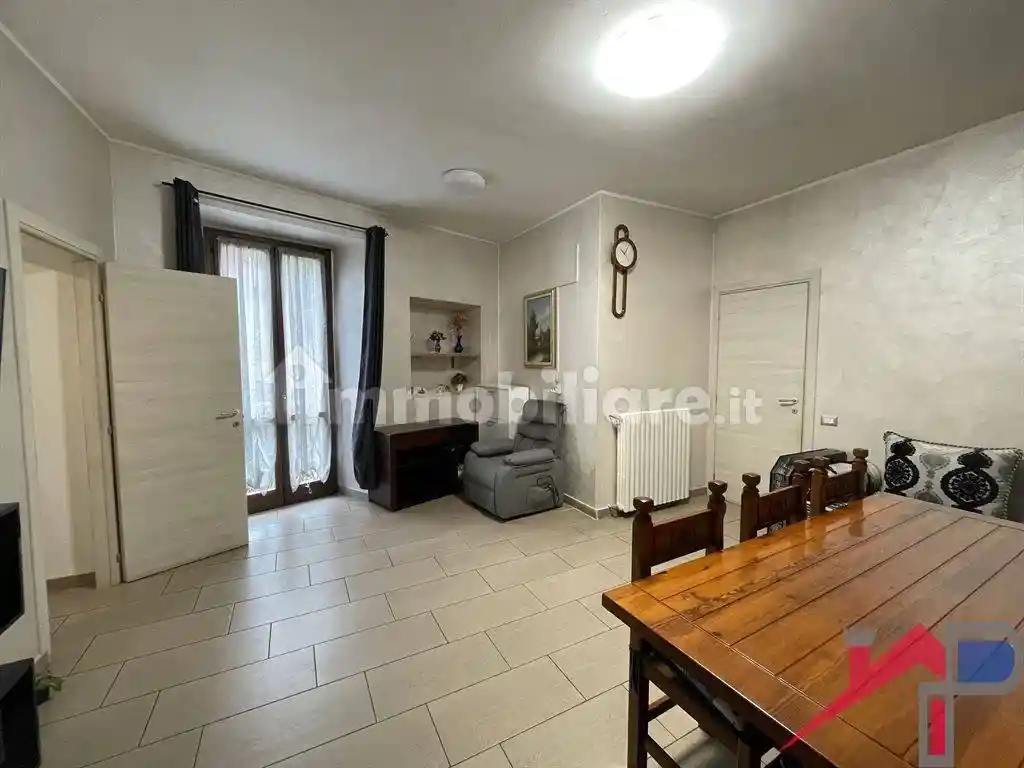 Appartamento in vendita a Caprino Bergamasco