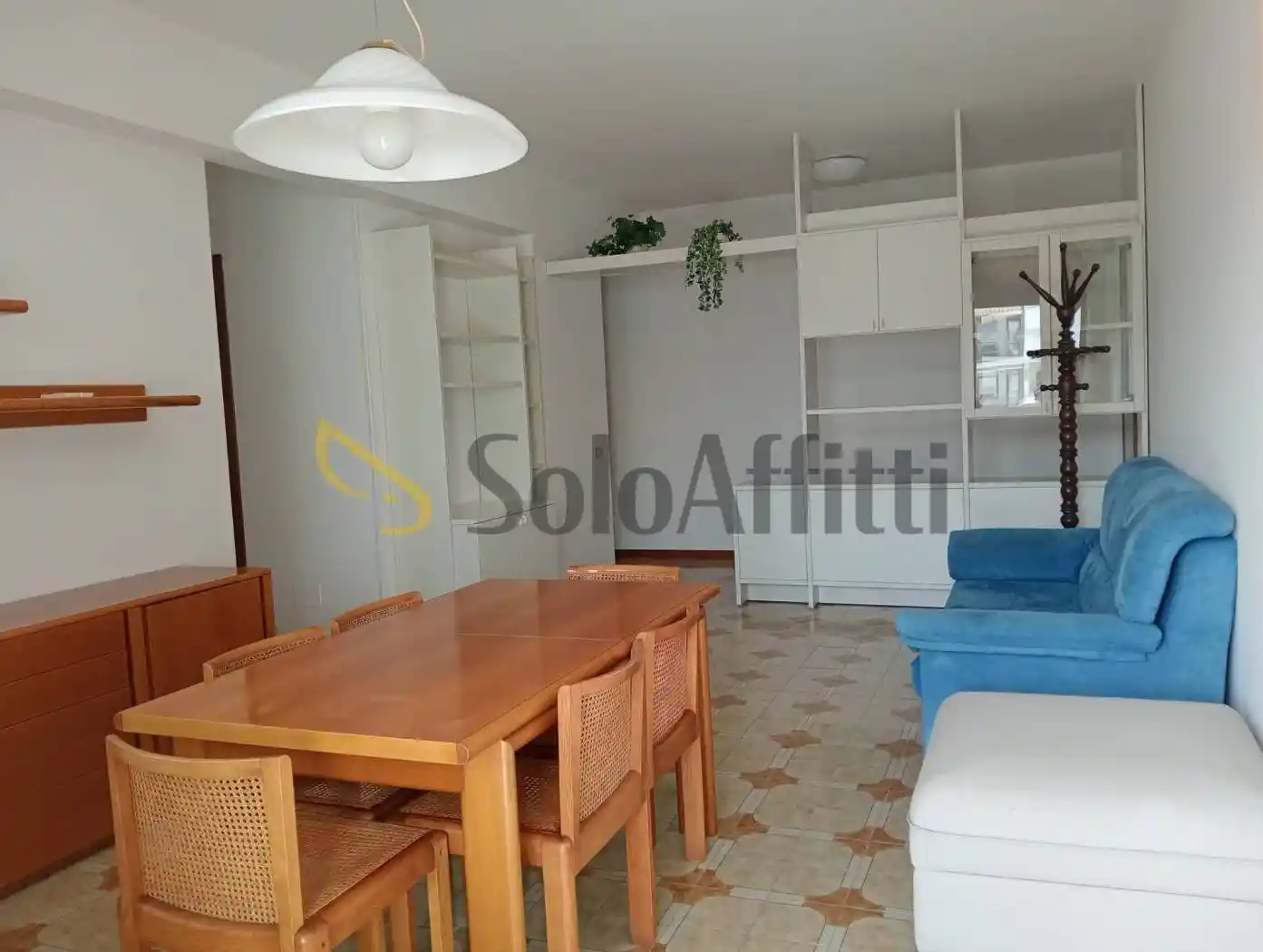 Appartamento in affitto a Falconara Marittima