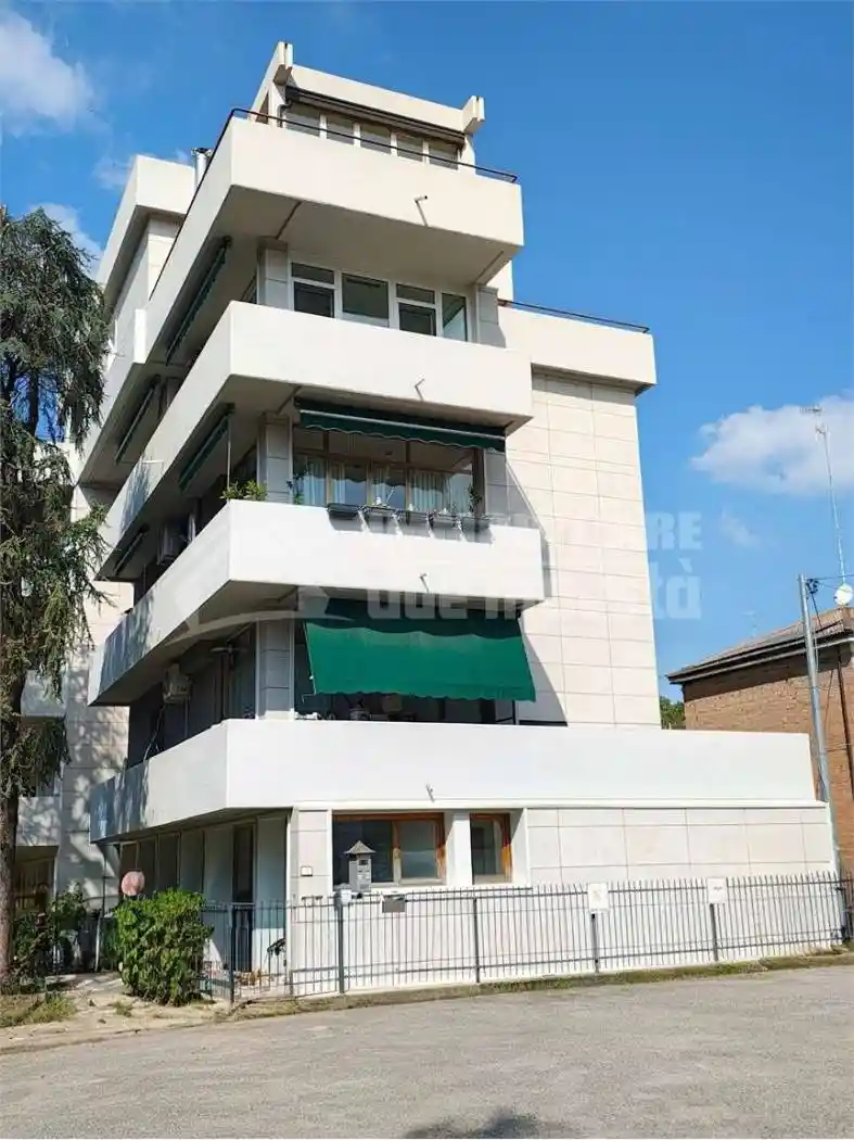 Appartamento in vendita a Reggio Emilia