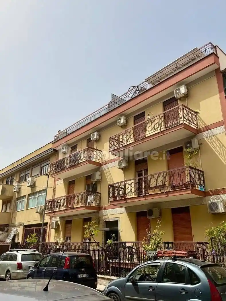 Appartamento in vendita a Palermo