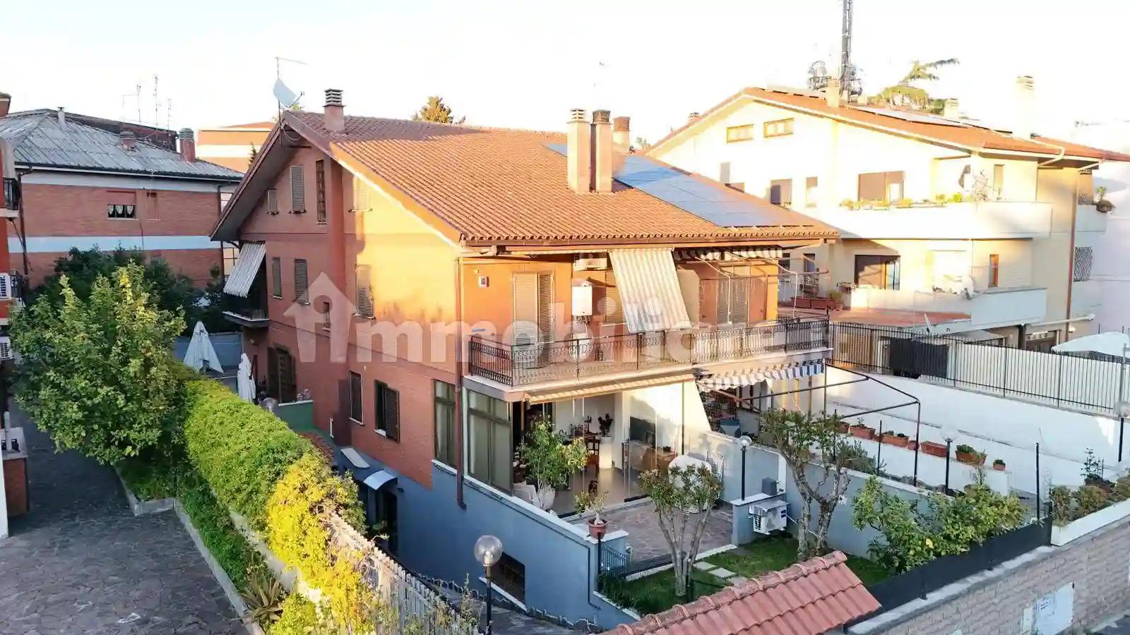 Villa - foto 2
