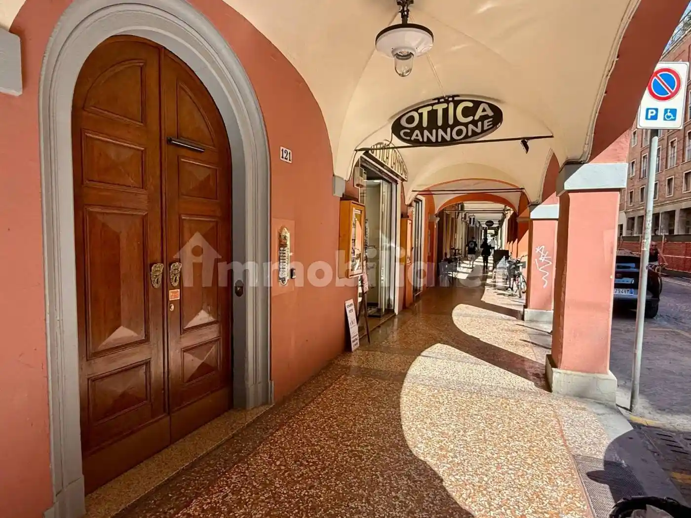 Appartamento in vendita a Bologna