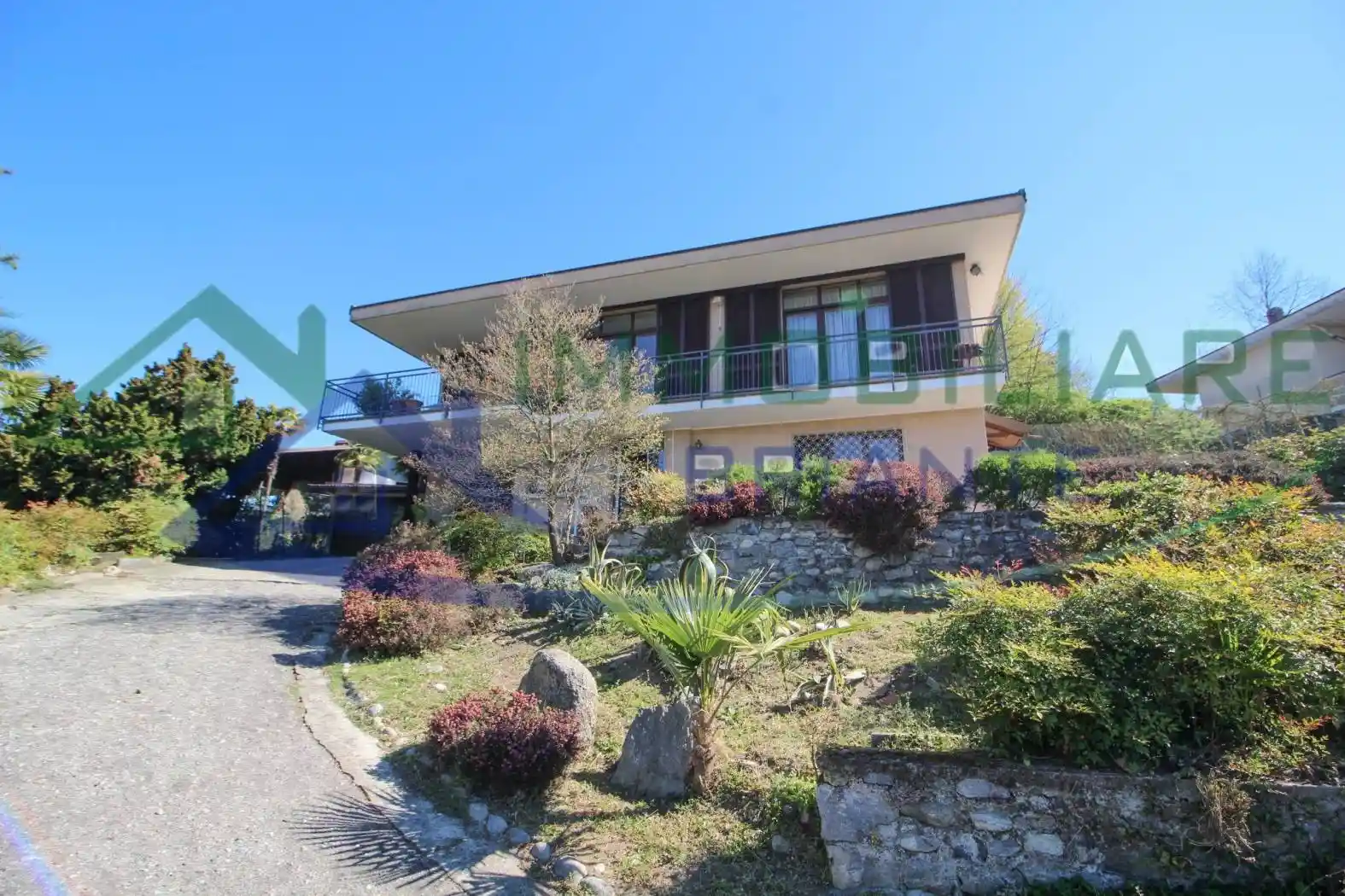 Villa in vendita a Golasecca