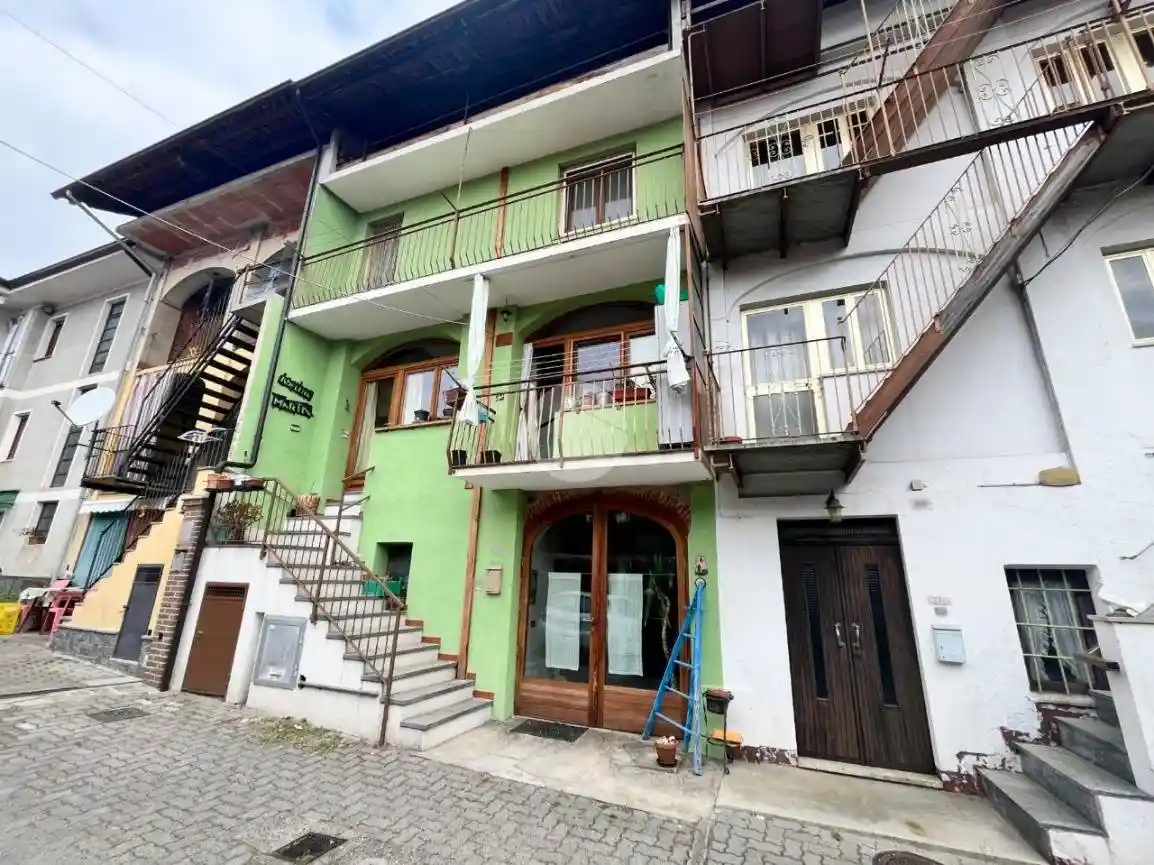 Casa indipendente in vendita a Lessolo