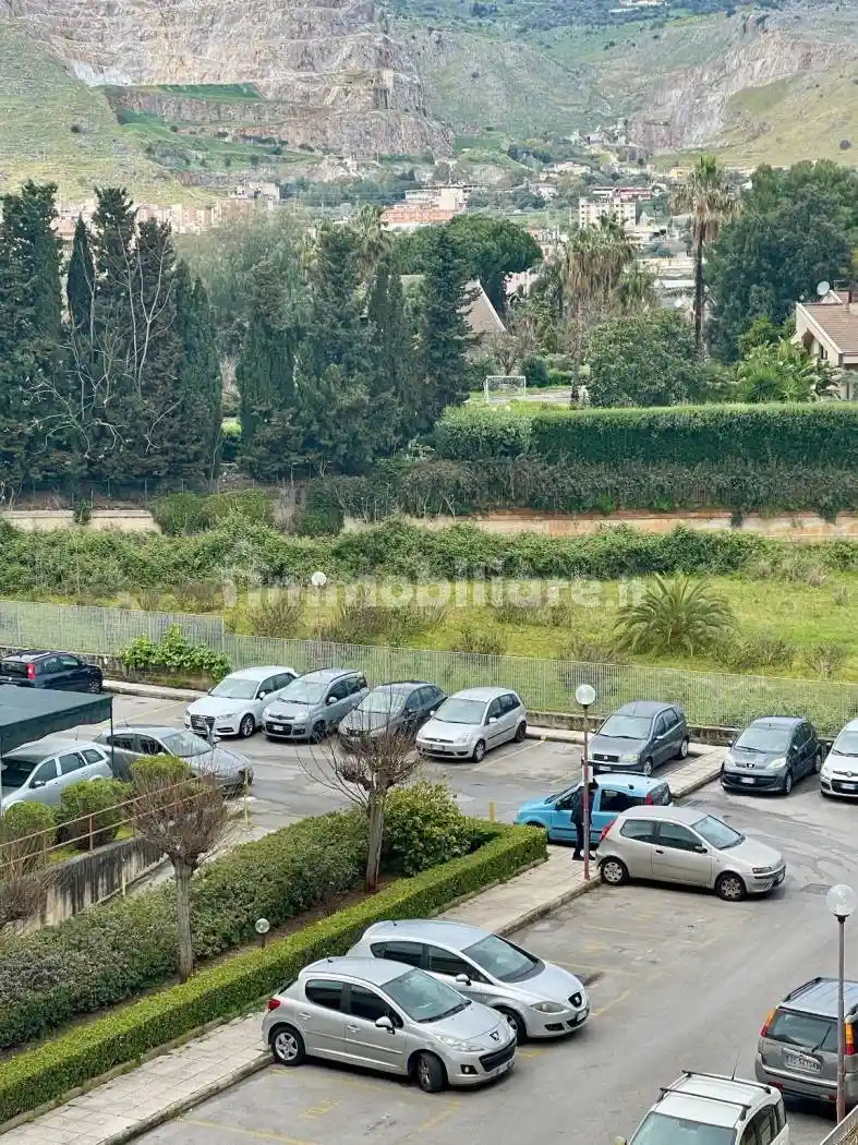 Appartamento in vendita a Palermo
