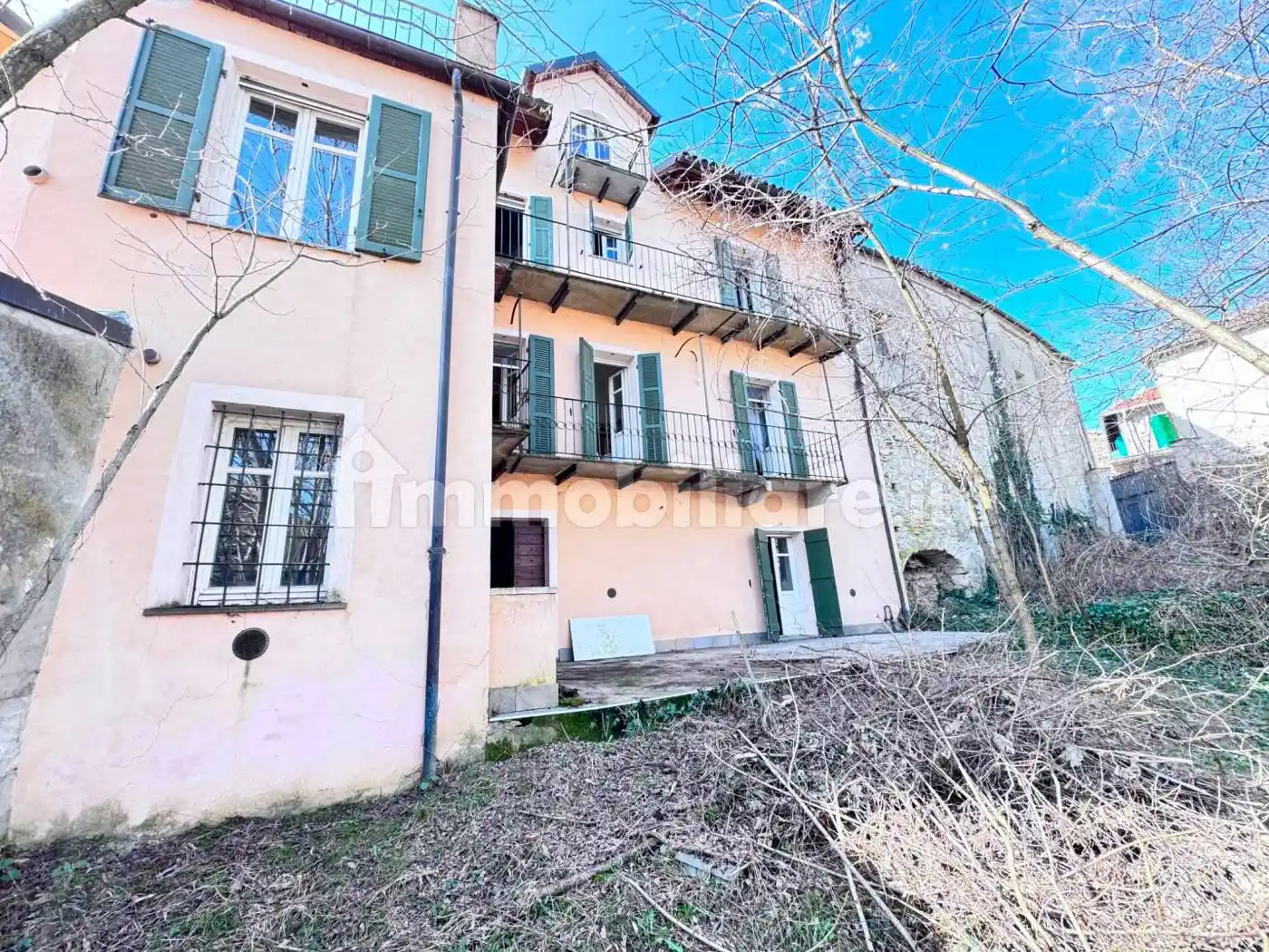 Villa in vendita a Ponzone