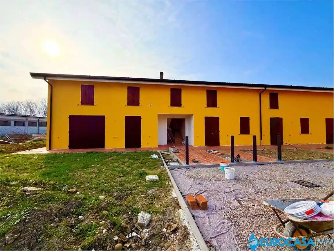 Villetta a schiera - foto 2