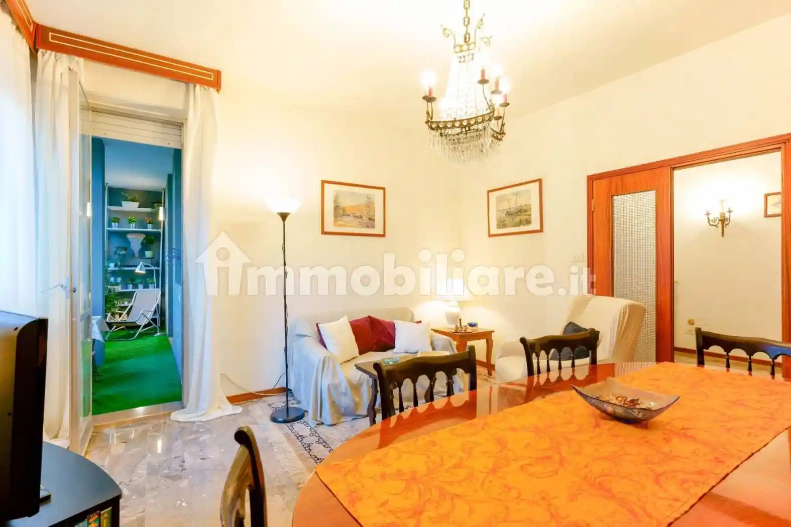 Palazzo - Edificio in vendita a Bologna