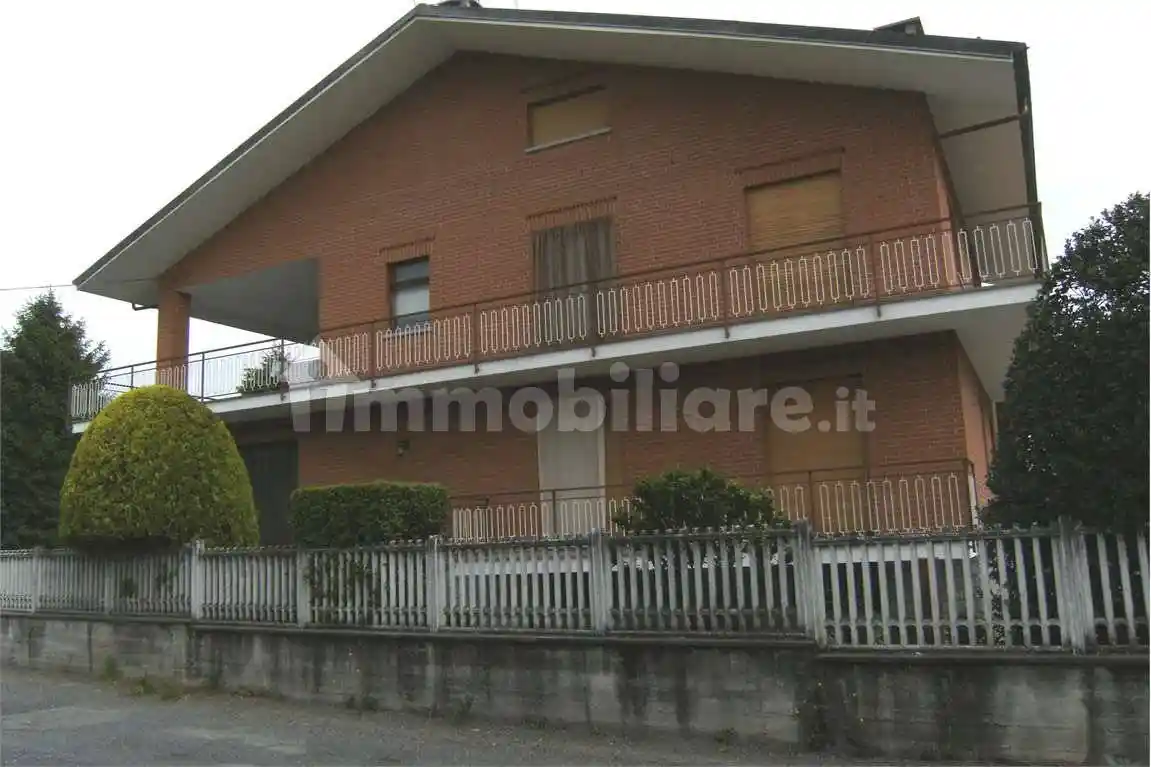 Appartamento in affitto a Bricherasio