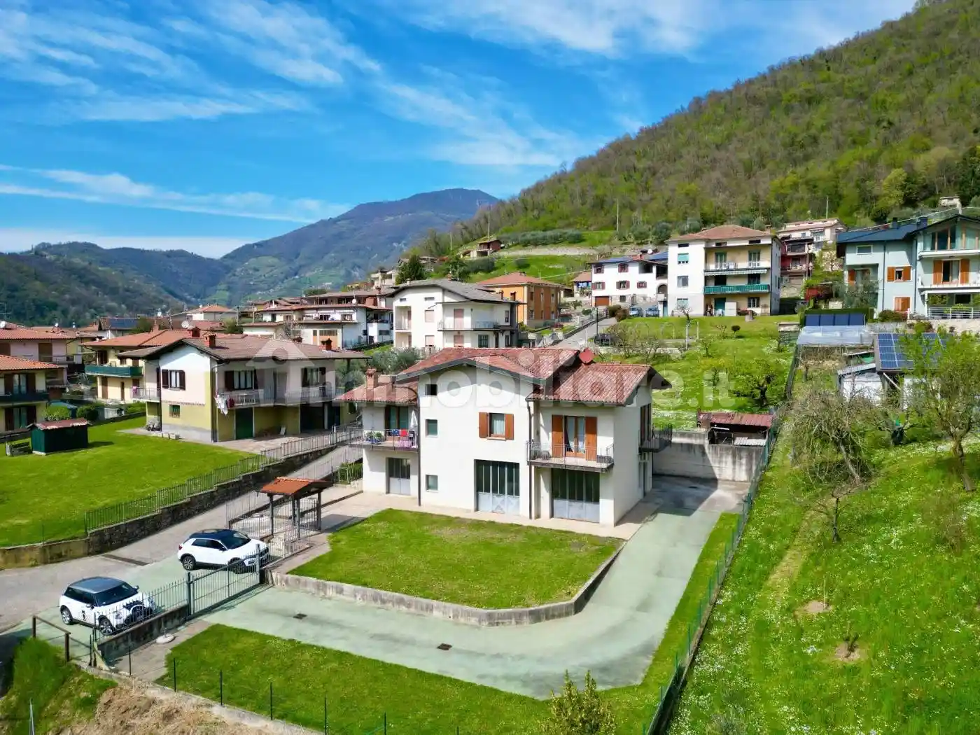 Villa in vendita a Viadanica