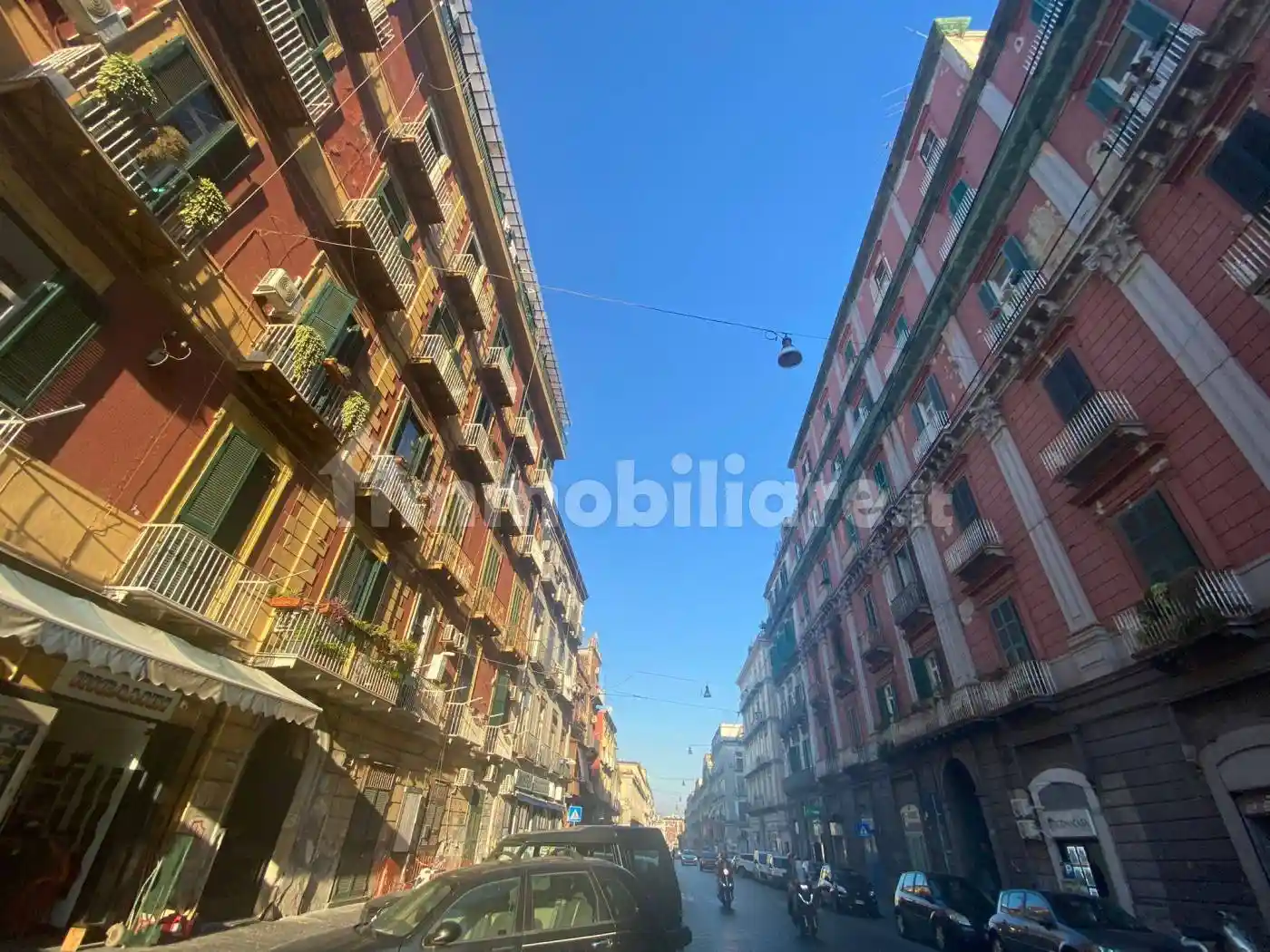 Appartamento in vendita a Napoli